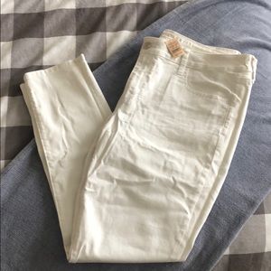 American Eagle White Jeggings